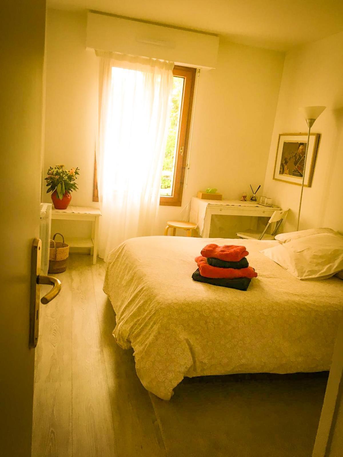 Double Room With Balcony Paříž Exteriér fotografie